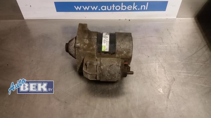 Used Starter Renault Clio III (BR/CR) 1.2 16V TCe 100 Price € 15,00 Margin scheme offered by Auto Bek