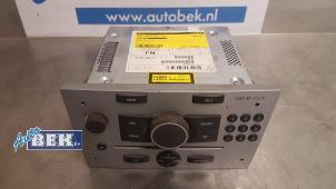 Używane Radioodtwarzacz CD Opel Corsa C (F08/68) 1.7 CDTi 16V Cena € 85,00 Procedura marży oferowane przez Auto Bek