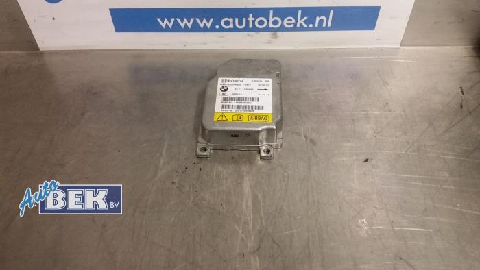 Airbag Module from a BMW 3 serie Touring (E46/3) 320d 16V 2000