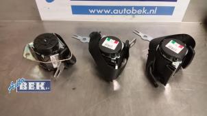 Usagé Kit ceinture de sécurité arrière BMW 3 serie (E90) 330d 24V Prix € 45,00 Règlement à la marge proposé par Auto Bek