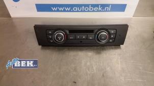 Usagé Panneau de commandes chauffage BMW 3 serie (E90) 330d 24V Prix € 70,00 Règlement à la marge proposé par Auto Bek