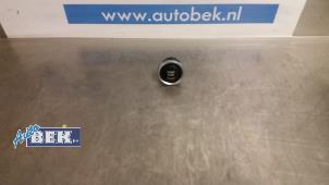 Used Start/stop switch BMW 3 serie (E90) 330d 24V Price € 15,00 Margin scheme offered by Auto Bek