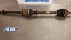 Used Front drive shaft, right Renault Scénic II (JM) 1.9 dCi 120 Price € 24,99 Margin scheme offered by Auto Bek