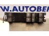 Multi-functional window switch from a Volkswagen Phaeton (3D), 2002 / 2016 3.2 V6 30V, Saloon, 4-dr, Petrol, 3.189cc, 177kW (241pk), FWD, AYT; BKL, 2002-04 / 2005-05, 3D 2005