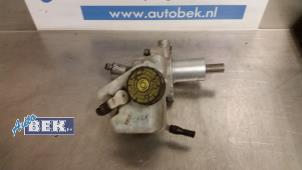 Usagé Cylindre de frein principal Mercedes E-Klasse Prix € 35,00 Règlement à la marge proposé par Auto Bek