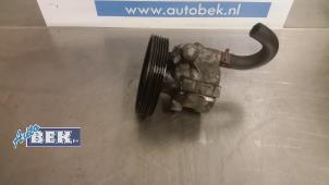 Used Power steering pump bracket Renault Laguna II (BG) 2.0 16V Turbo Price on request offered by Auto Bek