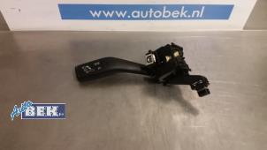 Used Indicator switch Volkswagen Golf Plus (5M1/1KP) 1.9 TDI 105 Price on request offered by Auto Bek