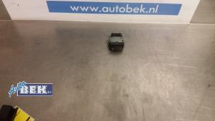 Used ESP switch Renault Scénic II (JM) 1.9 dCi 120 Price on request offered by Auto Bek