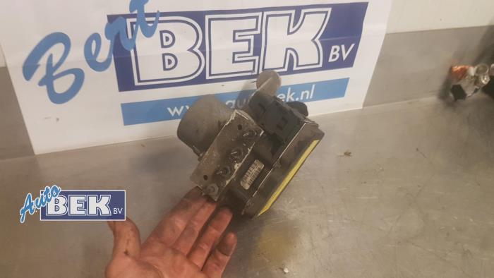 Gebrauchte ABS Pumpe Mercedes A (W169) 2.0 A-160 CDI 16V 5-Drs. Preis € 12,50 Margenregelung angeboten von Auto Bek