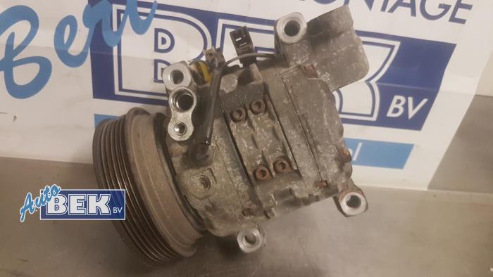 Usagé Pompe clim Nissan Micra (K11) 1.3 ,N-CVT 16V Prix € 22,50 Règlement à la marge proposé par Auto Bek