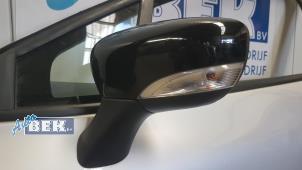 Used Wing mirror, left Renault Clio IV (5R) 0.9 Energy TCE 90 12V Price € 56,00 Margin scheme offered by Auto Bek
