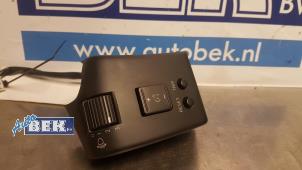Usagé Commande régulateur de vitesse Infiniti FX (S50) 35 3.5i 24V Prix € 50,00 Règlement à la marge proposé par Auto Bek