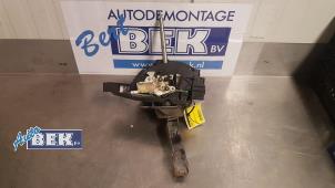 Used Automatic gear selector Infiniti FX (S50) 35 3.5i 24V Price € 175,00 Margin scheme offered by Auto Bek