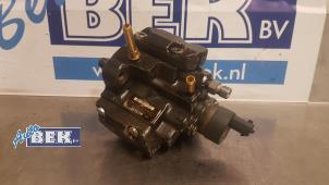 Used High pressure pump Fiat Doblo (223A/119) 1.9 JTD Multijet Price € 175,00 Margin scheme offered by Auto Bek