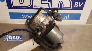 Begagnade Vakuumpump (bensin) Volkswagen Golf VII (AUA) 1.0 TSI 12V BlueMotion Pris € 30,00 Marginaltabell erbjuds av Auto Bek