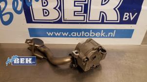 Usagé Pompe à huile Volkswagen Golf VI (5K1) 2.0 TDI 16V Prix € 95,00 Règlement à la marge proposé par Auto Bek