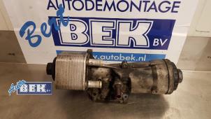 Używane Obudowa filtra oleju Volkswagen Golf VI (5K1) 2.0 TDI 16V Cena € 75,00 Procedura marży oferowane przez Auto Bek