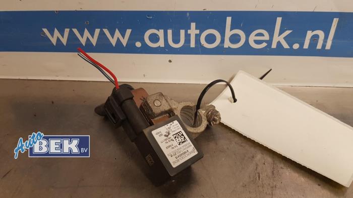 Begagnade Sensor (övriga) Mercedes C (W204) 1.8 C-200 CGI 16V Pris € 17,50 Marginaltabell erbjuds av Auto Bek