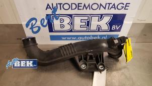 Usagé Conduit turbo Audi A4 Avant (B8) 2.0 TDI 16V Prix € 35,00 Règlement à la marge proposé par Auto Bek