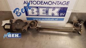 Usagé Moteur + mécanique essuie-glace Mitsubishi Colt CZC 1.5 16V Prix € 75,00 Règlement à la marge proposé par Auto Bek