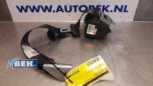 Używane Pas bezpieczenstwa lewy tyl Volkswagen Golf VI (5K1) 1.6 TDI 16V Cena € 30,00 Procedura marży oferowane przez Auto Bek