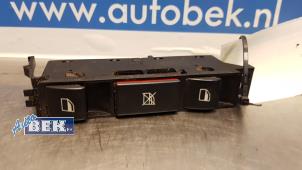 Usagé Commutateur vitre électrique BMW 3 serie (E46/4) 320d 16V Prix € 15,00 Règlement à la marge proposé par Auto Bek