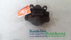 Used Rear brake calliper, left Mercedes C (W202) 2.2 C-200 CDI 16V Price € 35,00 Margin scheme offered by Renkens Auto-Onderdelen B.V.