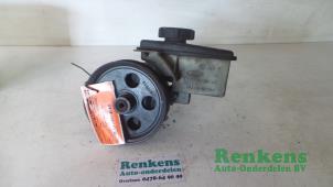 Used Power steering pump Ford Mondeo III Wagon 1.8 16V Price € 40,00 Margin scheme offered by Renkens Auto-Onderdelen B.V.