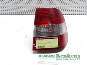 Usagé Feu arrière secondaire droit Volkswagen Polo IV Classic (9N5/6) 1.4 TDI 75 Prix € 20,00 Règlement à la marge proposé par Renkens Auto-Onderdelen B.V.