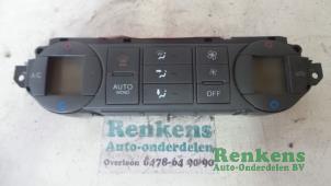 Used Heater control panel Ford Focus 2 Wagon 1.6 TDCi 16V 110 Price € 40,00 Margin scheme offered by Renkens Auto-Onderdelen B.V.