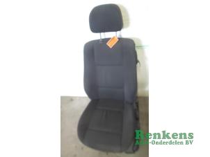 Used Seat, left BMW 3 serie (E46/4) 318i Price € 75,00 Margin scheme offered by Renkens Auto-Onderdelen B.V.