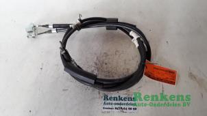 Used Parking brake cable Opel Meriva 1.8 16V Price € 40,00 Margin scheme offered by Renkens Auto-Onderdelen B.V.