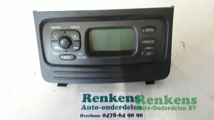 Begagnade Innerdisplay Toyota Yaris Verso (P2) 1.3 16V Pris € 35,00 Marginaltabell erbjuds av Renkens Auto-Onderdelen B.V.