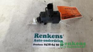 Used Tank flap lock motor Ford Focus 2 Wagon 1.8 TDCi 16V Price € 20,00 Margin scheme offered by Renkens Auto-Onderdelen B.V.