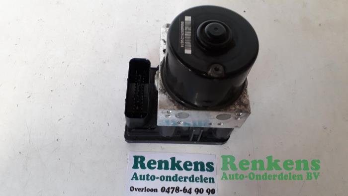 ABS pump from a Opel Astra H GTC (L08) 1.7 CDTi 16V 2008