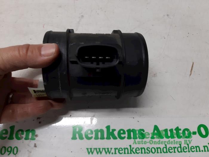 Gebrauchte Luftmassenmesser Opel Combo 1.6 CDTI 16V Preis € 20,00 Margenregelung angeboten von Renkens Auto-Onderdelen B.V.