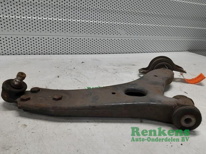 Front wishbone, right from a Ford Focus 1 Wagon 1.4 16V 2002
