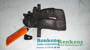 Usagé Etrier de frein (pince) arrière droit Opel Astra H (L48) 1.4 16V Twinport Prix € 30,00 Règlement à la marge proposé par Renkens Auto-Onderdelen B.V.