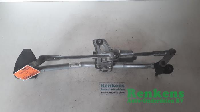 Wiper motor + mechanism from a Opel Astra H SW (L35) 1.6 16V Twinport 2005
