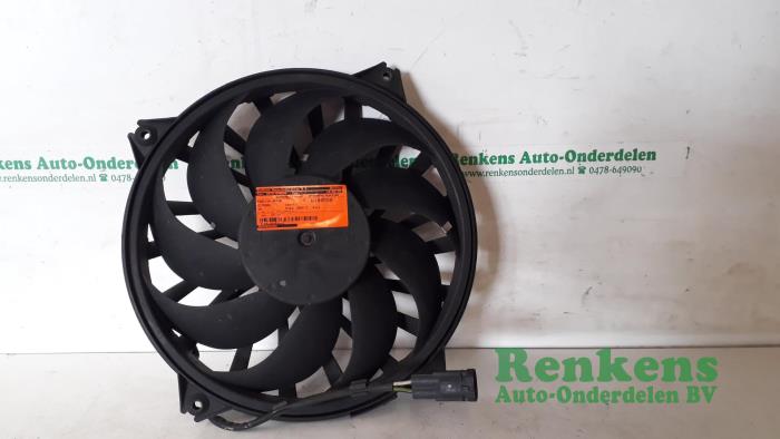 Używane Silnik wentylatora Citroen C5 I Berline (DC) 2.0 16V Cena € 40,00 Procedura marży oferowane przez Renkens Auto-Onderdelen B.V.