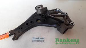 Used Front wishbone, left Skoda Fabia (6Y2) 1.4i 16V Price € 35,00 Margin scheme offered by Renkens Auto-Onderdelen B.V.