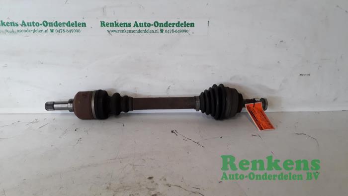 Front drive shaft, left from a Peugeot 307 SW (3H) 1.6 16V 2004
