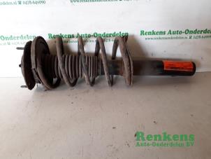 Used Front shock absorber rod, right Peugeot 205 II (20A/C) 1.4 Price € 30,00 Margin scheme offered by Renkens Auto-Onderdelen B.V.