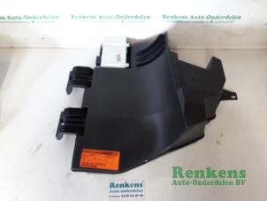 Used Radio amplifier Citroen DS3 (SA) 1.6 e-HDi Price € 60,00 Margin scheme offered by Renkens Auto-Onderdelen B.V.
