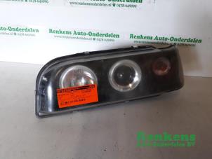 Used Set of headlight bulbs, left + right Volvo 850 2.5i GLE 10V Price € 80,00 Margin scheme offered by Renkens Auto-Onderdelen B.V.