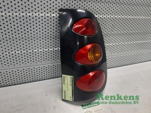 Used Taillight, left Smart Fortwo Coupé (450.3) 0.8 CDI Price € 30,00 Margin scheme offered by Renkens Auto-Onderdelen B.V.