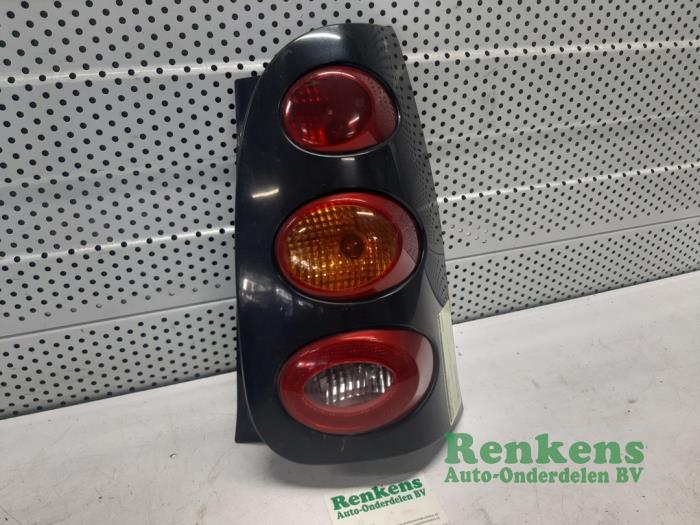 Taillight, right from a Smart Fortwo Coupé (450.3) 0.8 CDI 2006