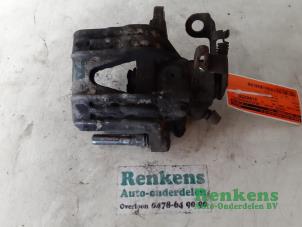 Used Rear brake calliper, right Opel Astra G (F08/48) 1.8 16V Price € 35,00 Margin scheme offered by Renkens Auto-Onderdelen B.V.