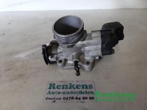Used Throttle body Hyundai Getz 1.1i 12V Price € 35,00 Margin scheme offered by Renkens Auto-Onderdelen B.V.