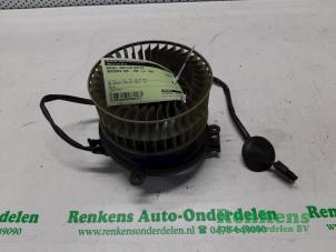 Used Heating and ventilation fan motor Mercedes E diesel (W124) 2.0 200 D Price € 35,00 Margin scheme offered by Renkens Auto-Onderdelen B.V.